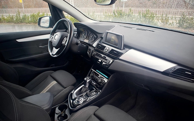 BMW Seria 2 cena 69900 przebieg: 116600, rok produkcji 2016 z Gdańsk małe 277